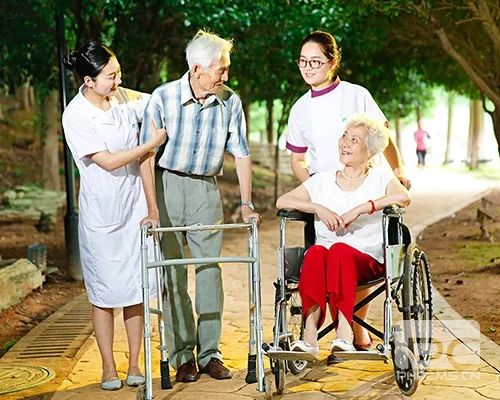 原来养老院比我们想象中要好得多！